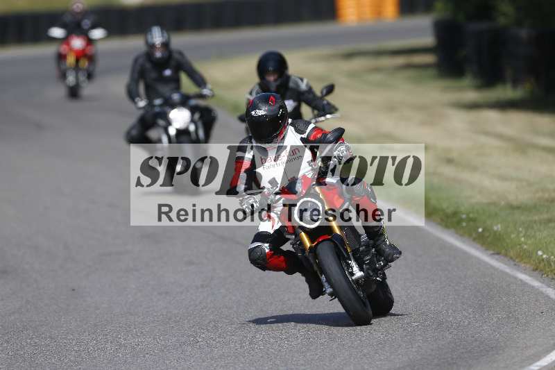 /21 17.06.2026  Ducati Schweiz Track Warmup ADR/Gruppe blau/team
